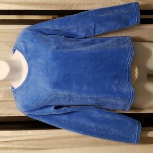 Willow Wear Fuzzy Pajama Top Sz M